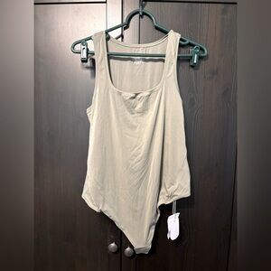 Mangopop Olive bodysuit